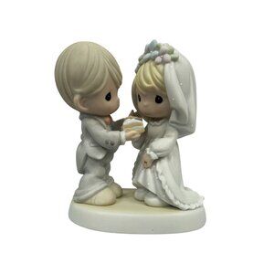 Have Your Cake And Eat It Too Bride & Groom Wedding Figurine 2005 550028 Porcela